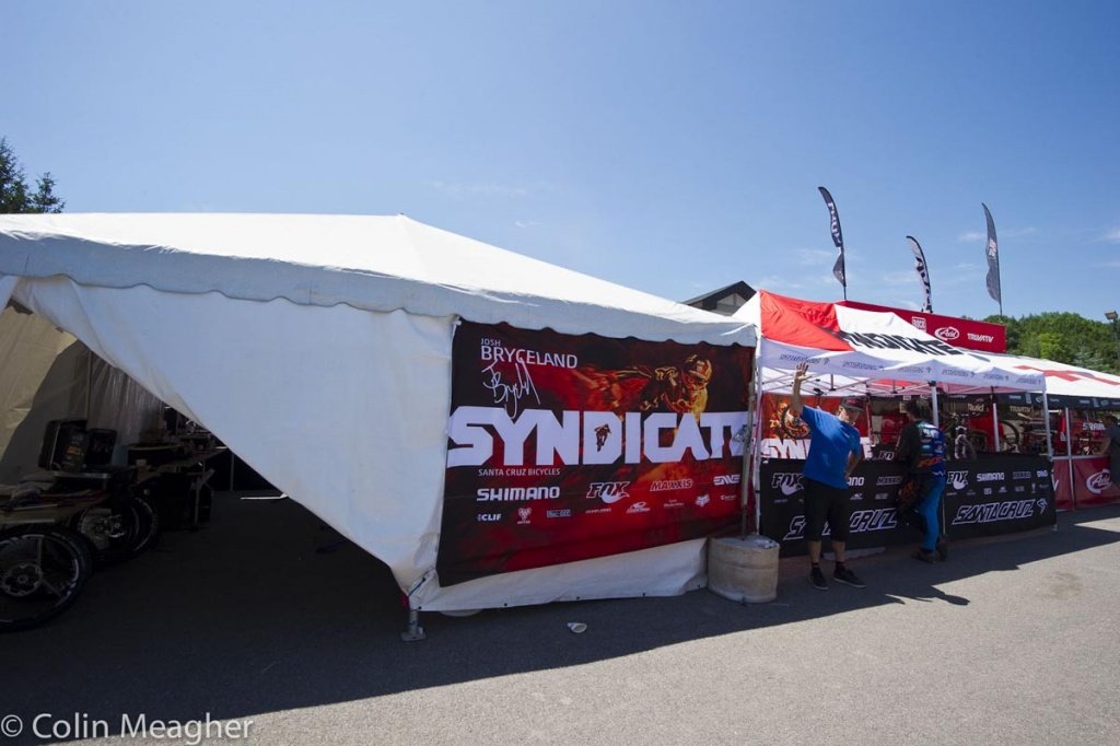 Yeah - das Syndicate Zelt ist aufgetaucht ;)