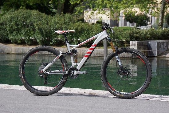 650B Räder, 150mm Federweg für den AM-Einsatz