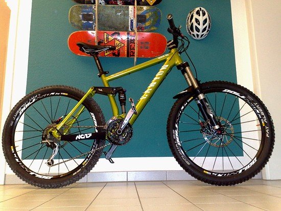 Schicke grüne Maschine. :D