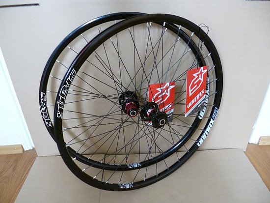 Spank Vomax LRS mit Novatec Superlight