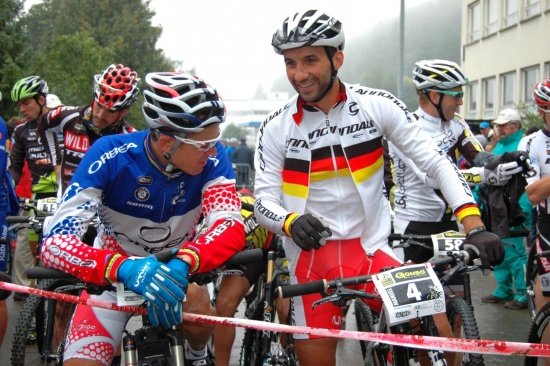 Small Talk vor der Rennaction an der Startlinie