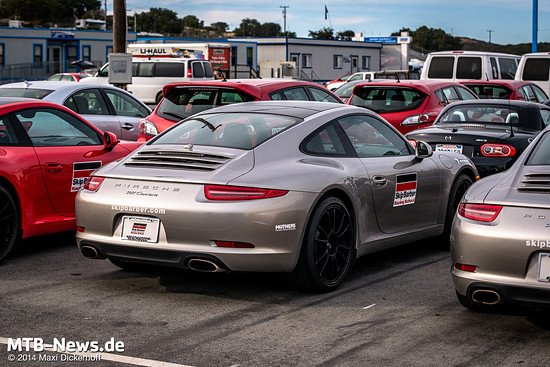 Laguna Secca - eigentlich werden auf dem Sea Otter Festival-Gelände Autorennen gefahren oder streng geheime Erlkönige getestet.