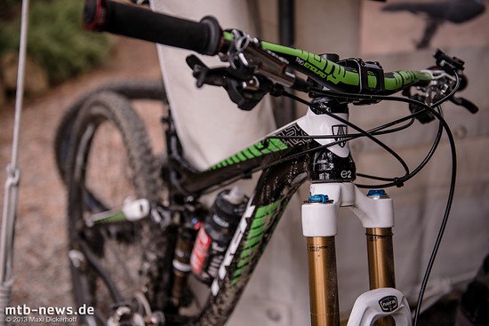 Ein sehr kurzes Steuerrohr sorgt für eine tiefe Front