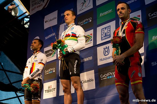 v.l.n.r. Manuel Fumic, Nino Schurter und José Antonio Hermida