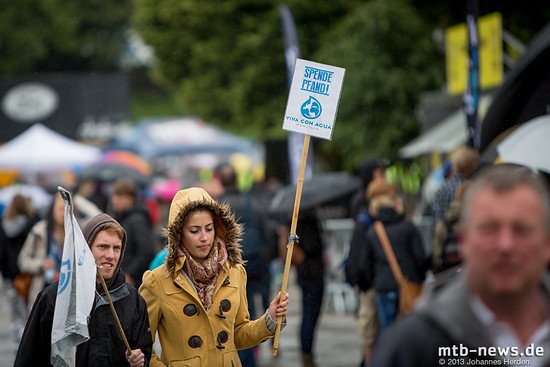 Gute Aktion: Pfandbecher abgeben für den guten Zweck