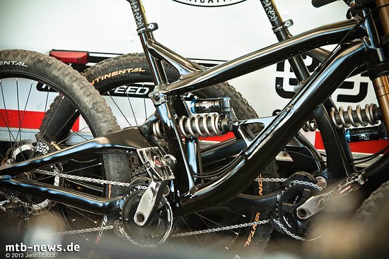 GT Prototyp - in den Pits