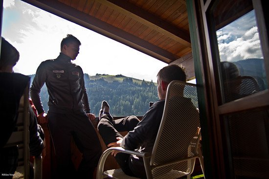 19 Relaxen auf dem Balkon