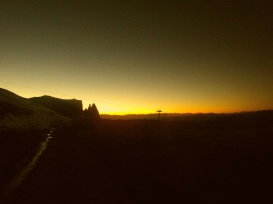 Spät auf der Seiser Alm