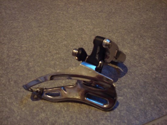 XT M737 Umwerfer 31,8  01