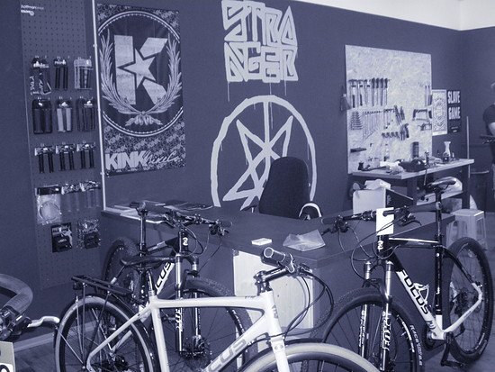 BMX corner black 'n white