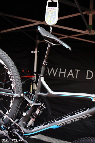 11,5kg für einen 130mm Twentyniner können sich sehen lassen