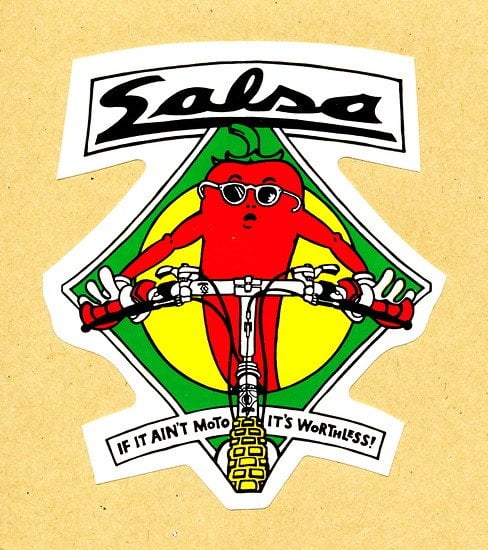 Salsa Cycles Aufkleber &quot;If it ain&#039;t moto it&#039;s worthless!&quot;