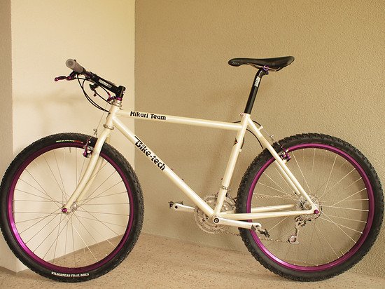 Bike-tech hikari team