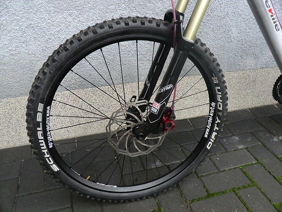 Fotos von 301 MK11 RAW