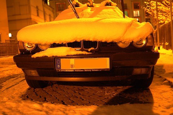 bmw im schnee