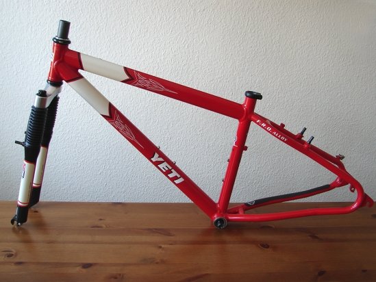 Yeti F.R.O. Alloy 14"