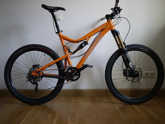 Santa Cruz Blur LT Müllauto Custom