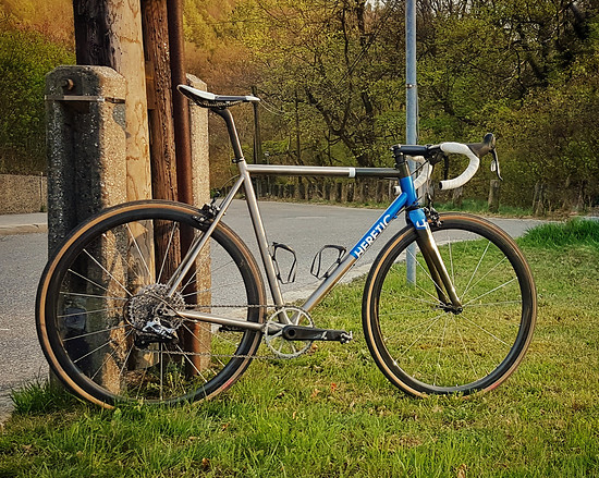 road bike with 32mm tires