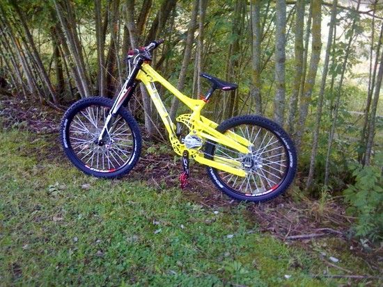 Tollwut Stonedigger Evo3 Messerad 2011