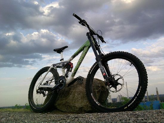 Kona Stinky Deluxe -custom made-