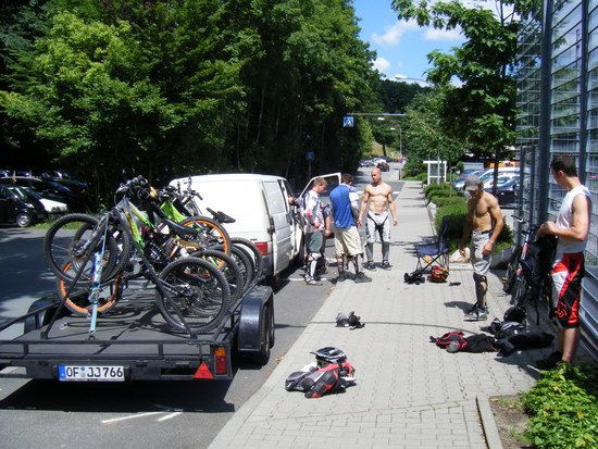 Shuttl Feldberg Dh