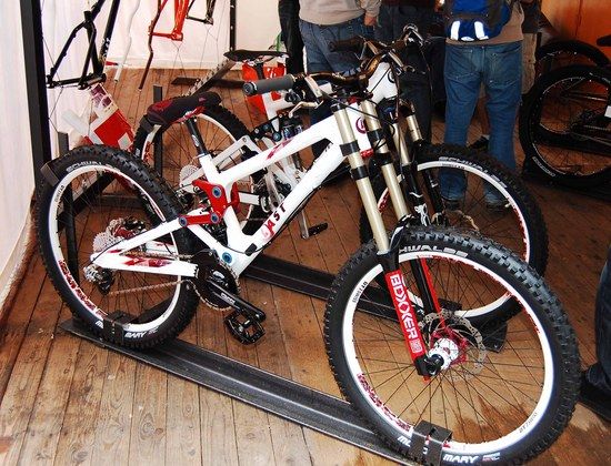 EB2008 / Last