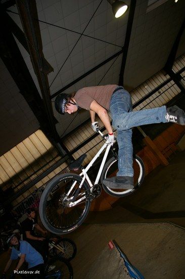 nikiwhip2wc3