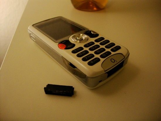 W810i