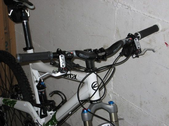 commencal meta 55 superteam custom 003