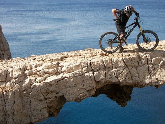 Whiplash2-2008-07-Ibiza-arch-lookdown