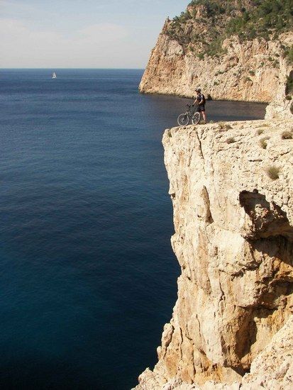 Whiplash2-2008-07-Ibiza-rocks-I