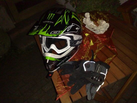 25072008221