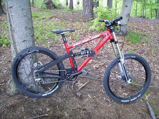 Ex-Nicolai UFO ST