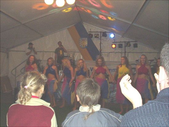 Greiffenstein MA, Mädels am Vorabend