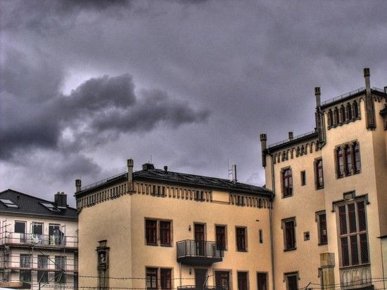 villahdr...