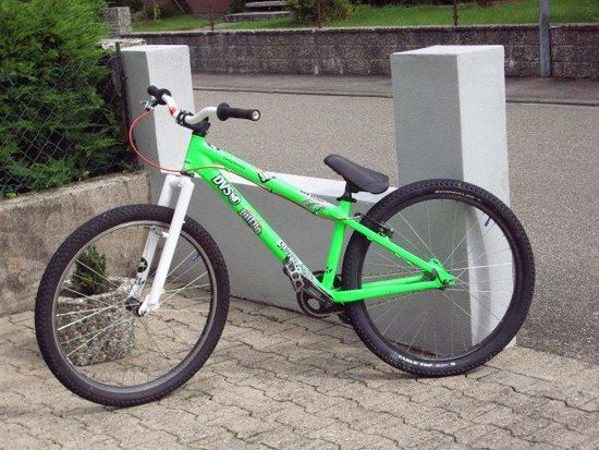 sind noch die alten pedale dran...hab jetz odyssey pedale dran