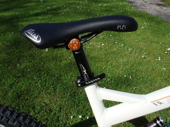 Torque FRX 2008 white/clockworx orange