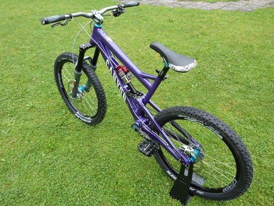 Torque FR 2009 purple/turquoise
