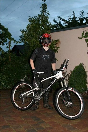 mit Helm