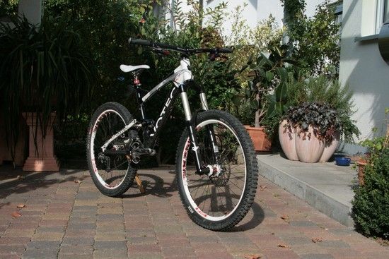 V.SX Front