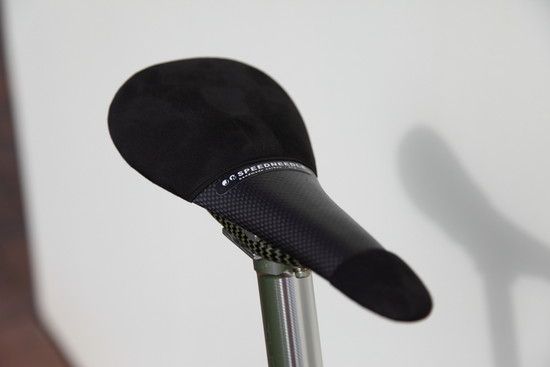 Tune Speedneedle Alcantara