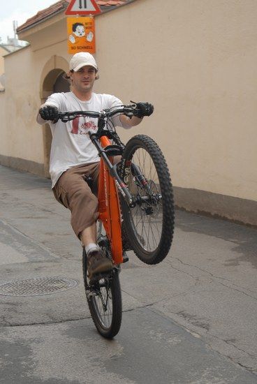 Wheelie (Bitte nicht so schnell)