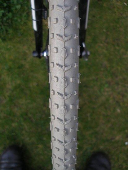 Vittoria Cross XG Pro