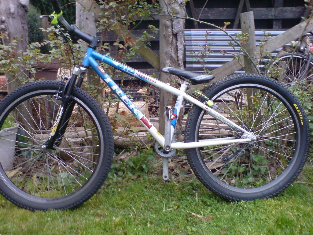 Trek 810 hot sale singletrack