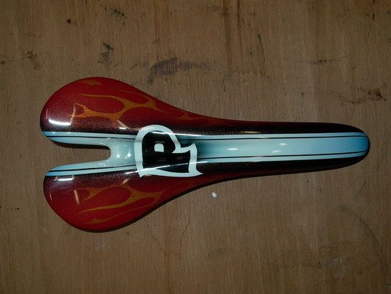 L1000751