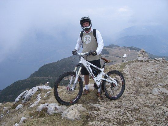 MOREWOOD IZIMU DH