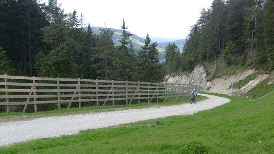 S7302992
