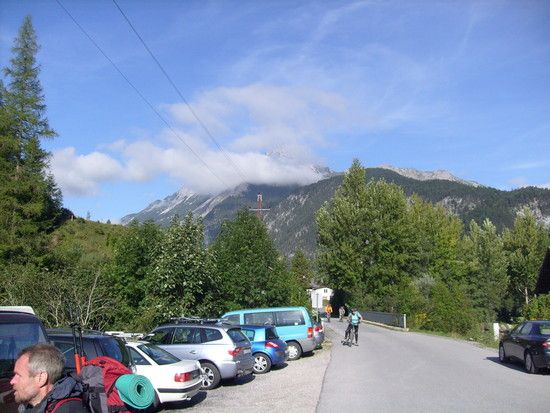 S7303748