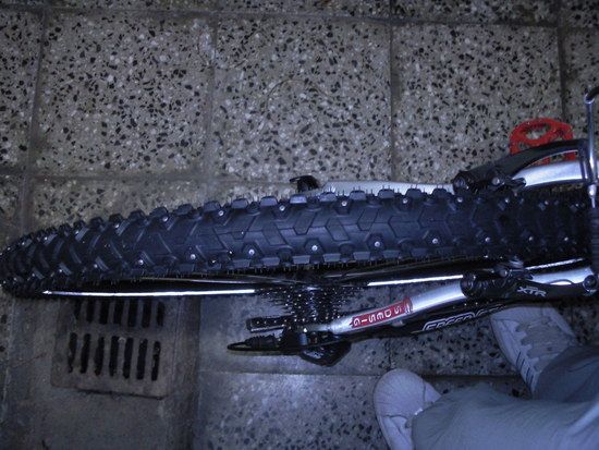 Schwalbe Snow Stud