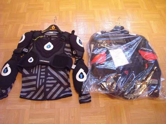 661 vs. Dainese